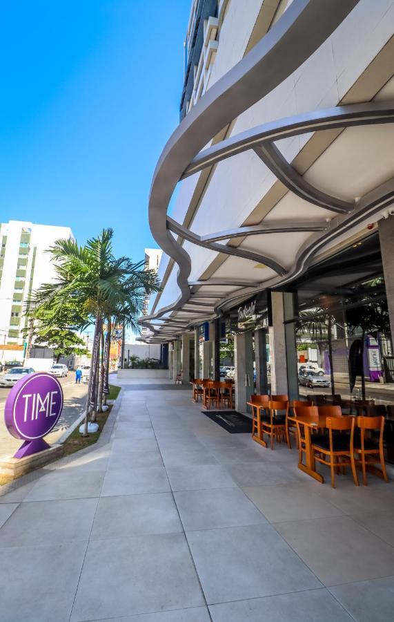 Edificio Time Apto 1317 -Ponta Verde Maceió Esterno foto